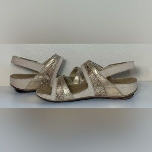Romika Women's Sandals in Shimmering Gold 37 US 6.5 New Josef Seibel Leather